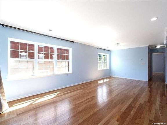4th image of 121-18 Powells Cove Blvd #153