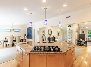 16 Leonard Rd, Sharon, MA 02067