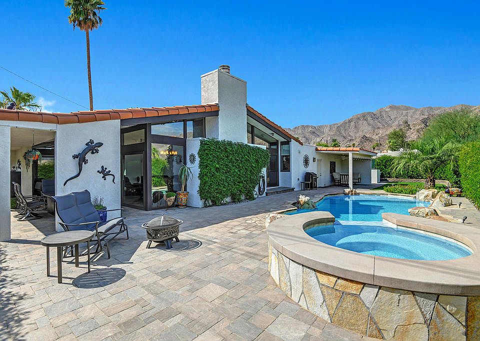 1st image of 54270 Avenida Alvarado