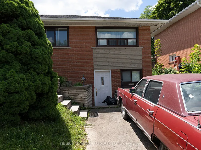 153 Newton Dr — Photo 6