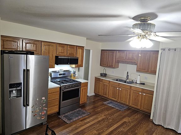 3rd image of 2949 Wells St