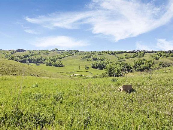 3rd image of 40 Valley Bluffs Ct