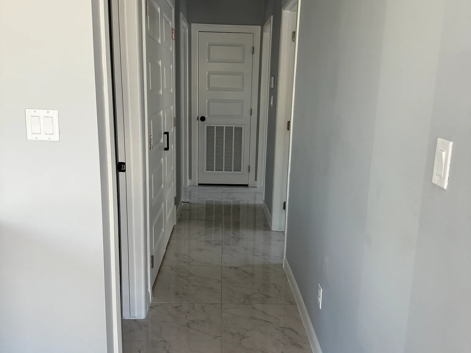 508 N Emerald Ave — Photo 2