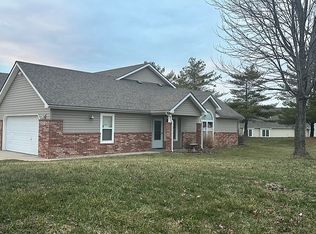 313 Silver Leaf Ln, Baldwin City, KS 66006