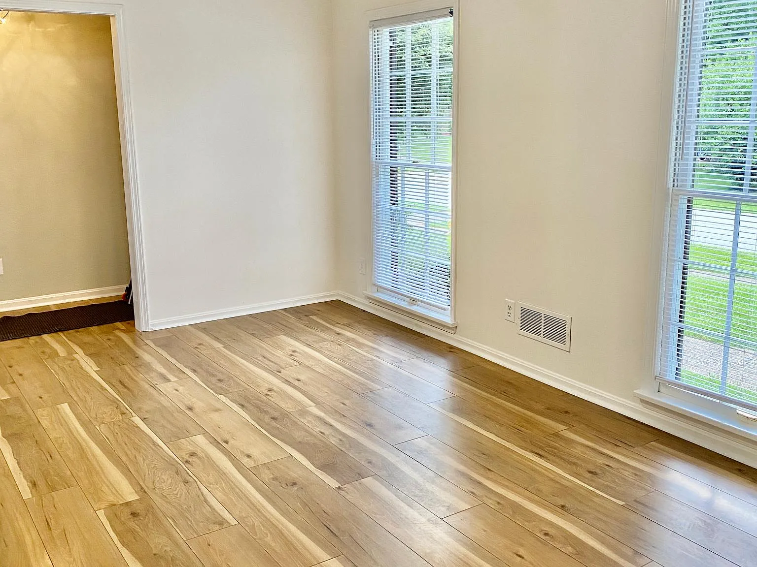 2903 Winterhaven Rd — Photo 3