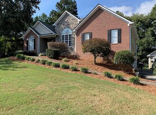 192 Farmington Dr SE, Calhoun, GA 30701