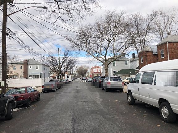 4th image of 1325 E 89th St