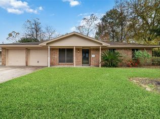 2601 McLean Rd, Pearland, TX 77584