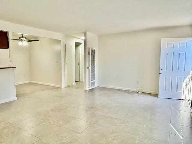 17381 Jacquelyn Ln #C11 — Photo 12