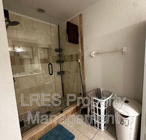 606 Cruz Bay Cir — Photo 17