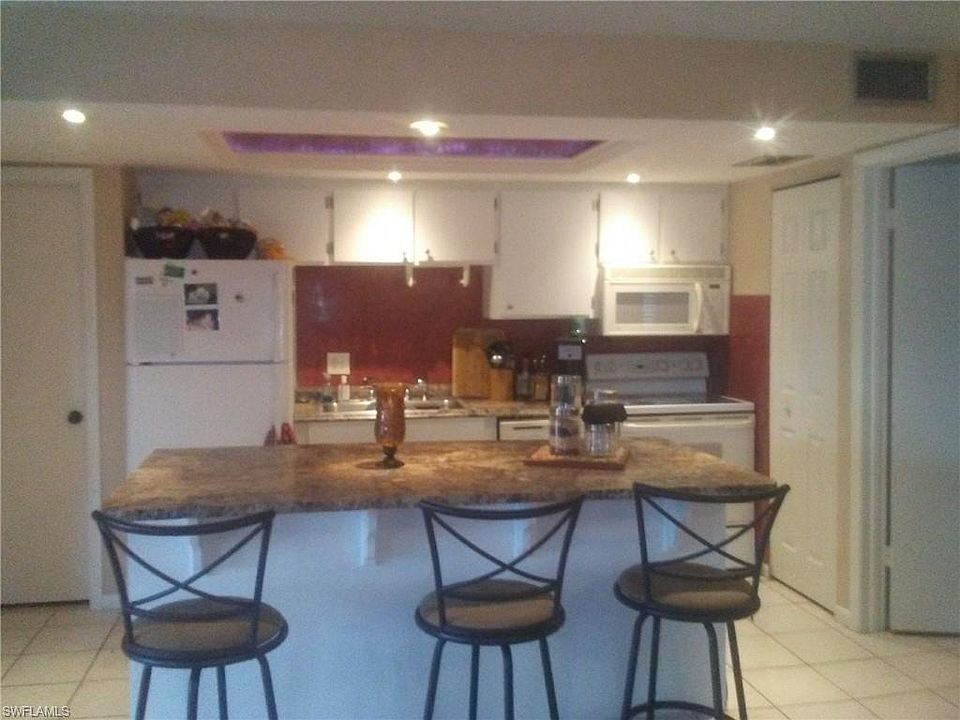 2nd image of 232 Palm Dr #47-7