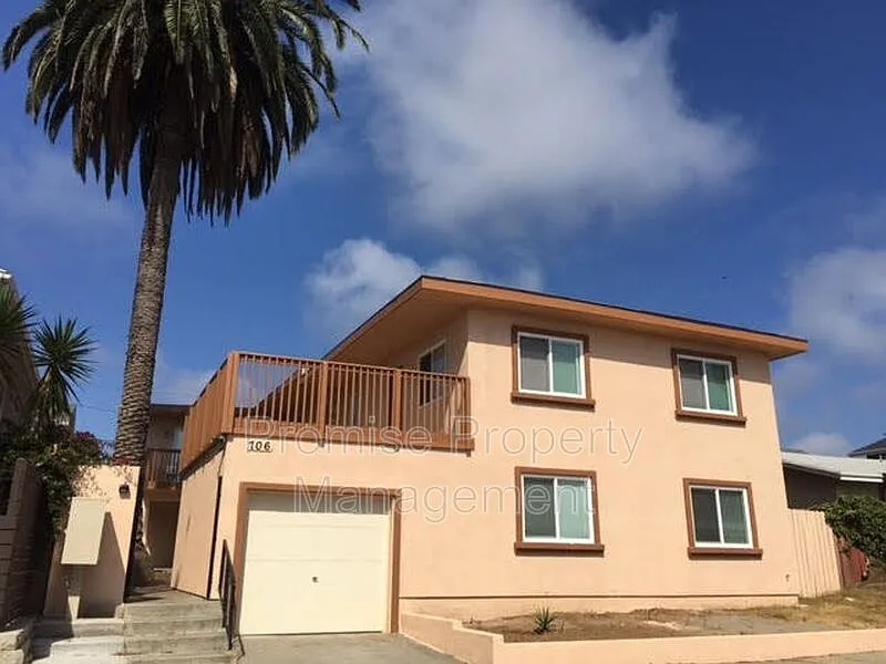1 bed, 1.0 bath, 850 sqft, $2,300 — Photo 1
