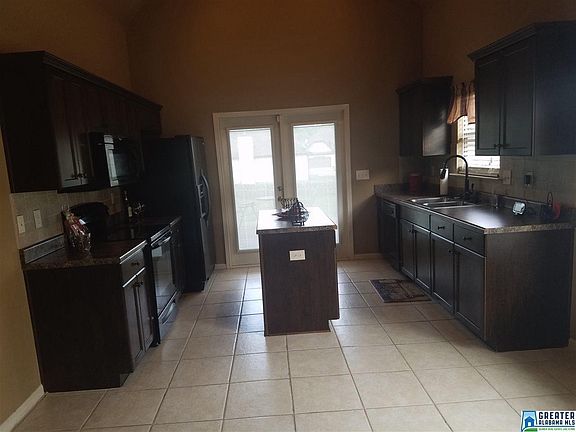 4th image of 4359 Sierra Dr