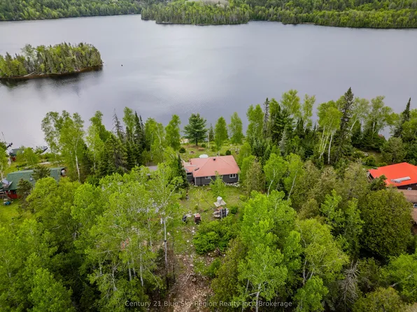 10385 Rabbit Ln, Temagami, ON P0H 2H0
