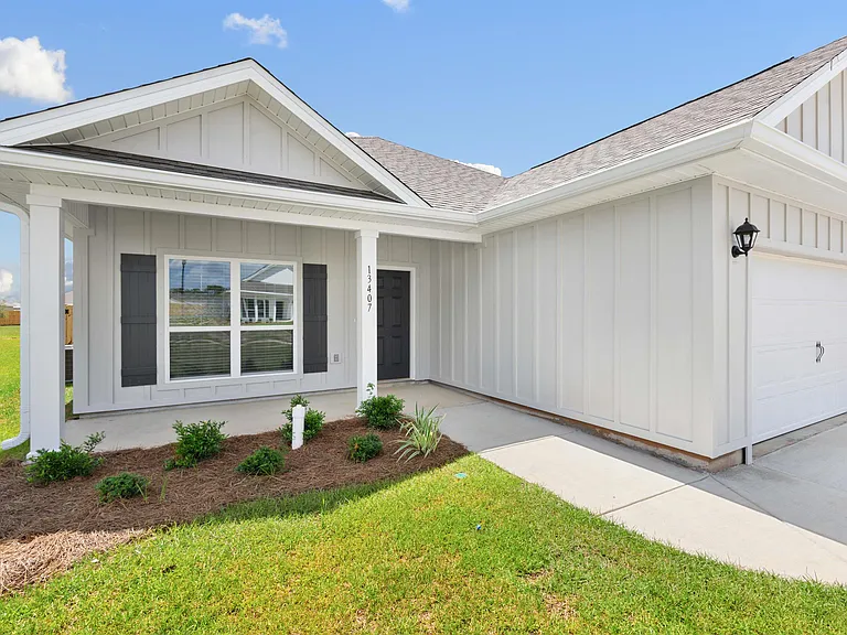 13407 Shoshoney Cir — Photo 2
