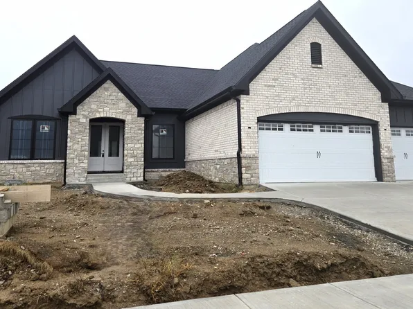 1047 Beechtree Ln, Franklin, IN 46131