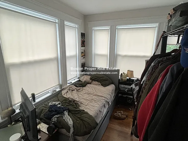 8 Hammondswood Rd #1 — Photo 4