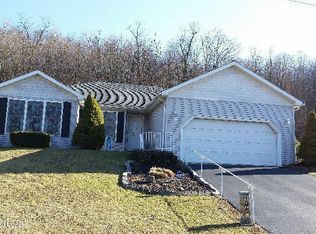 1075 W Main St, Nanticoke, PA 18634
