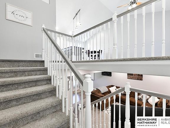 2nd image of 705 Rosewood Ave