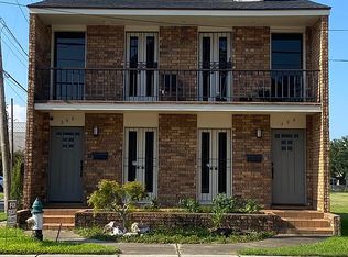 200-202 Lake Marina Dr #2, New Orleans, LA 70124