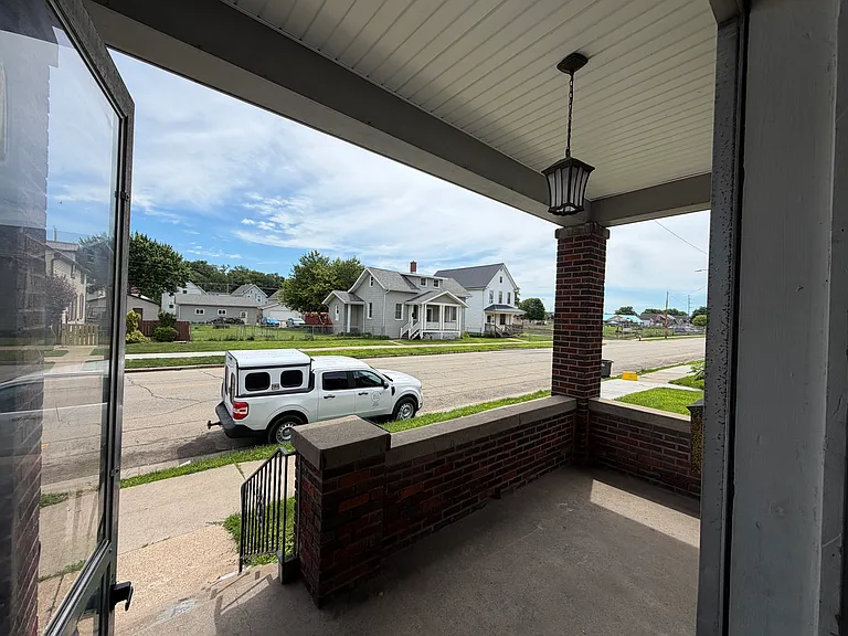 2515 Jackson St — Photo 17