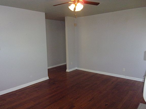 5th image of 650 Vance Ave