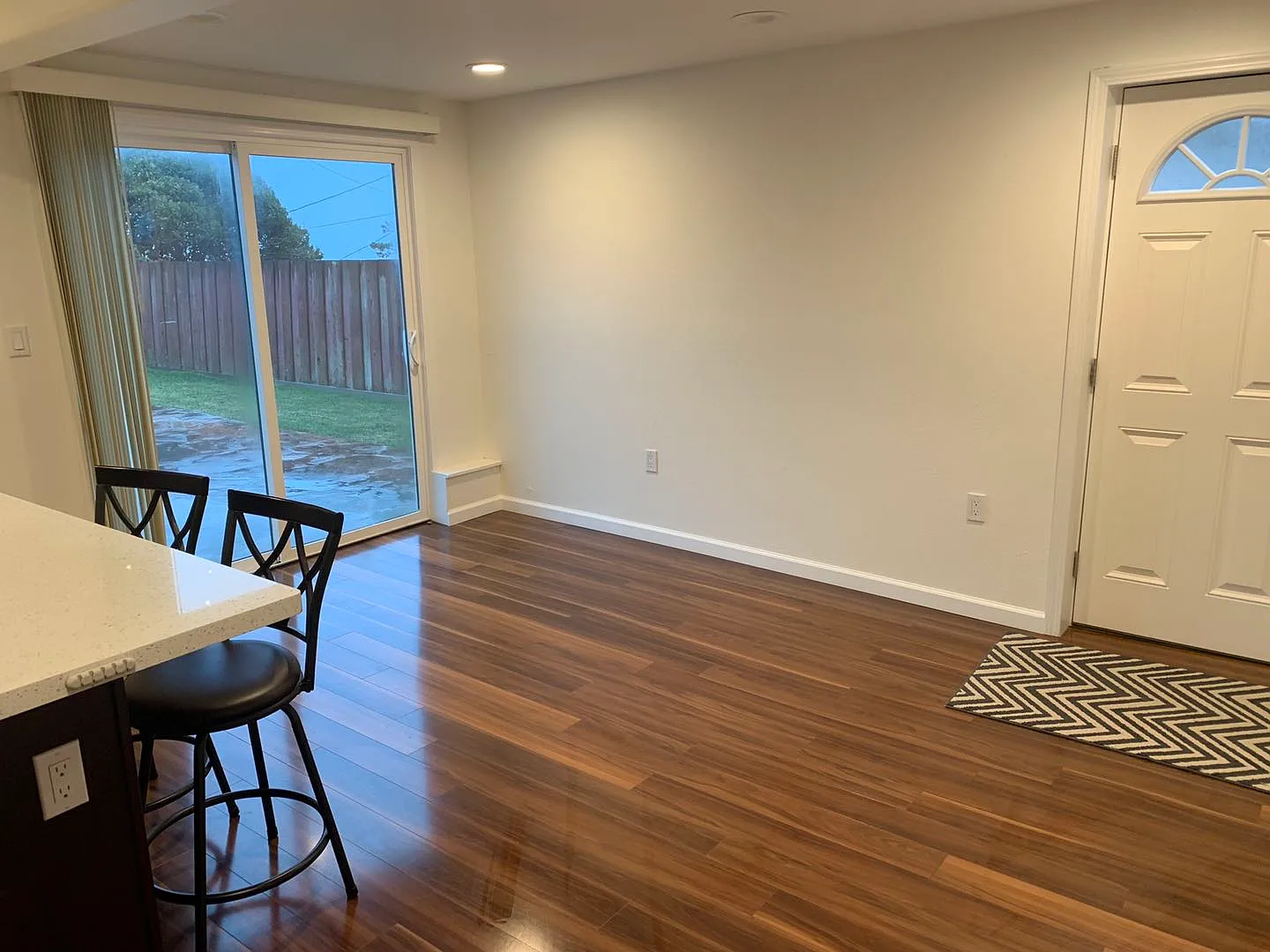 1 bed, 600 sqft, $2,300 — Photo 4