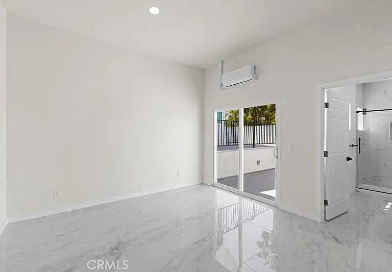 1580 San Bernardino Pl — Photo 19