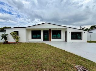 2310 NW 208th St, Miami Gardens, FL 33056