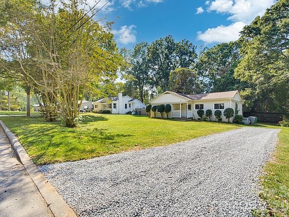 4th image of 1733 Merry Oaks Rd