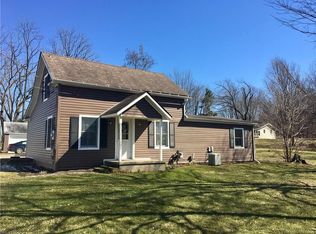 121 Grant St, Burbank, OH 44214