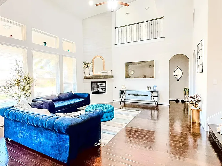 4301 Logan Ridge Dr — Photo 5