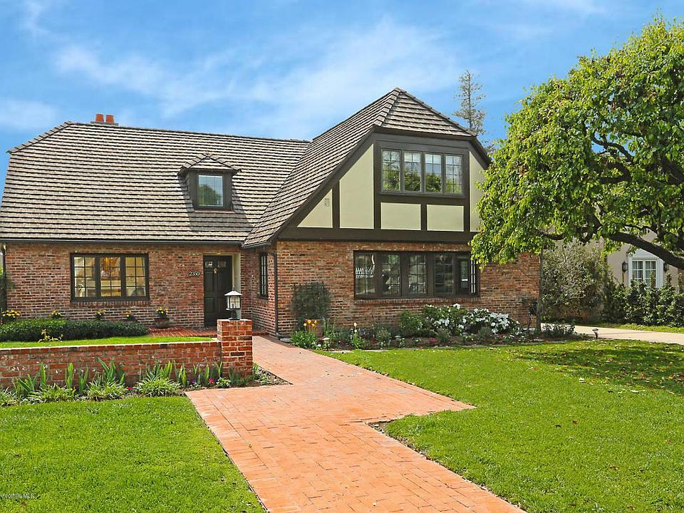 1st image of 2350 Melville Dr