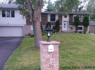 222 Heather Ln, Ulster, NY 12401
