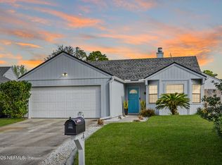 2209 Twin Pines Cir N, Jacksonville, FL 32246