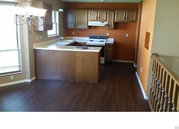5th image of 5872 Westcliffe Dr