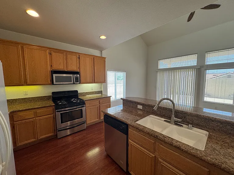2664 Winter Ct — Photo 5