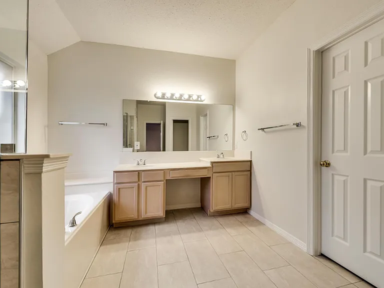 12261 Cajun Dr — Photo 22