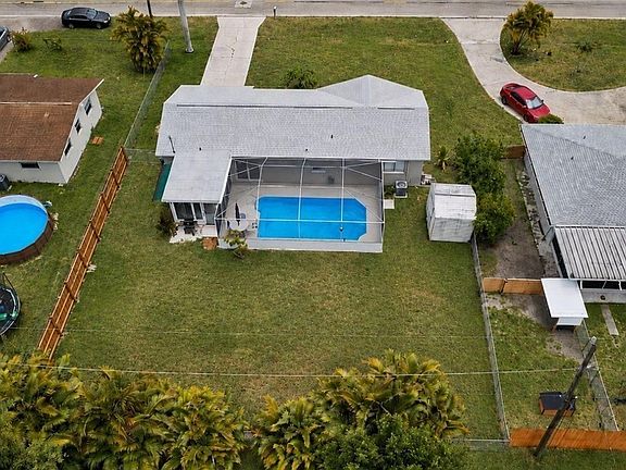 2nd image of 13239 Caribbean Blvd