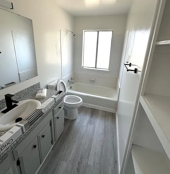 948 W Pat Ct — Photo 7