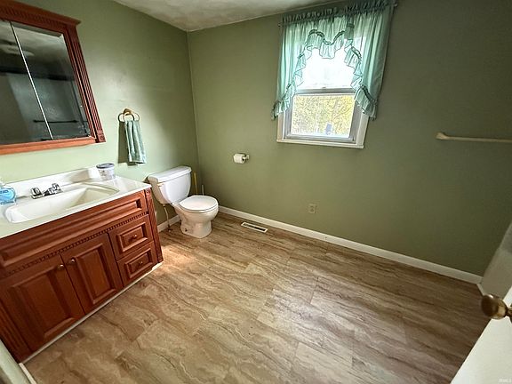 5th image of 5338 E County Road 425 N