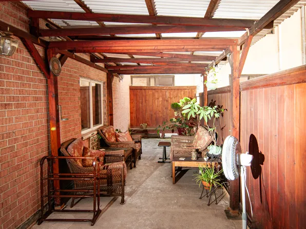 2012 Jerome Avenue image 4 of 21