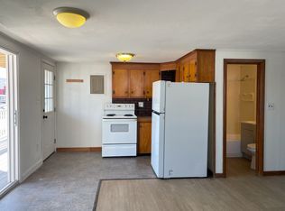 190 Ashworth Ave APT 2A, Hampton, NH 03842