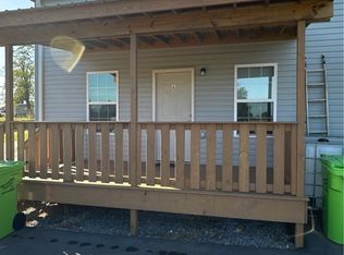 1208 N Church St, Portland, TN 37148