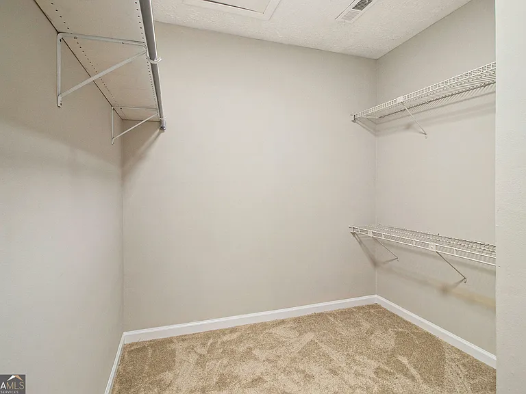 3782 Kensingwood Trce — Photo 15