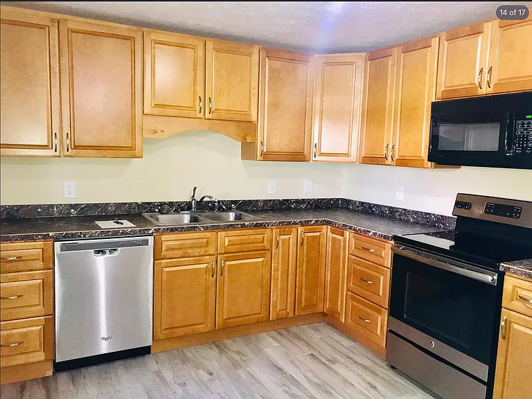 1537 Benjamin Ct #2 — Photo 15
