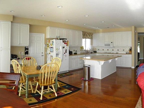 4th image of 23597 Brigin Pl