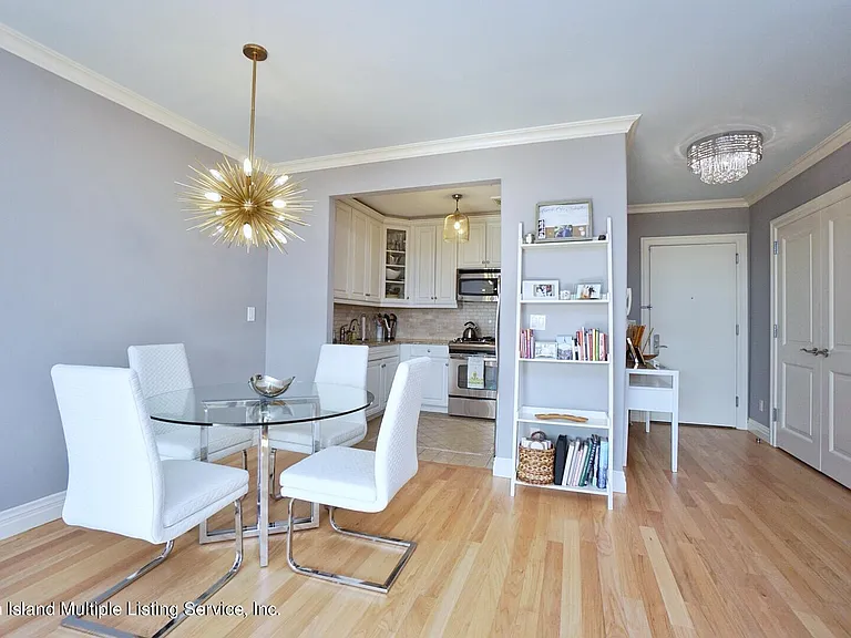 155 Bay St #2C — Photo 10