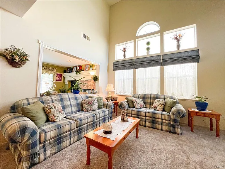 11144 Corsica Ct — Photo 32