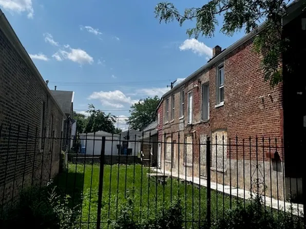 2909 W 25th St, Chicago, IL 60623